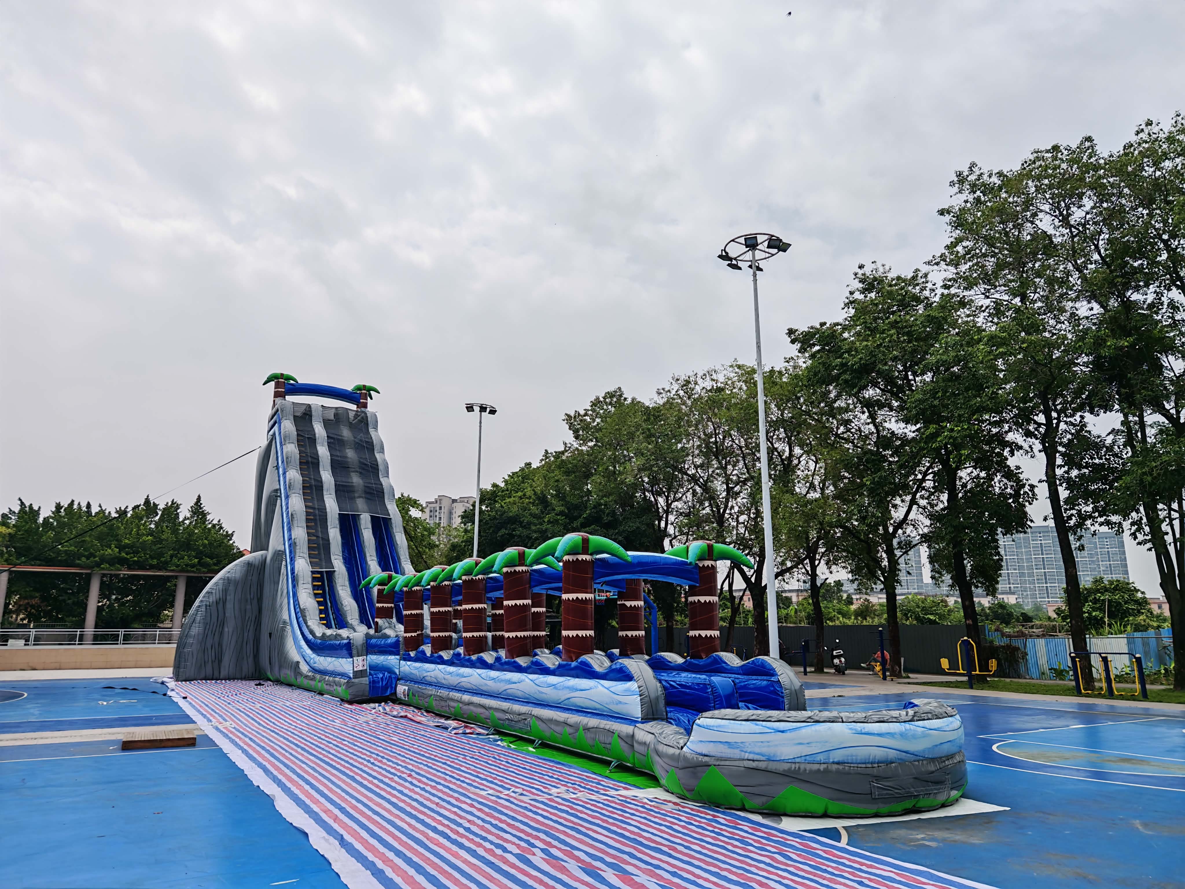A Bounce LI rental set up at a real party