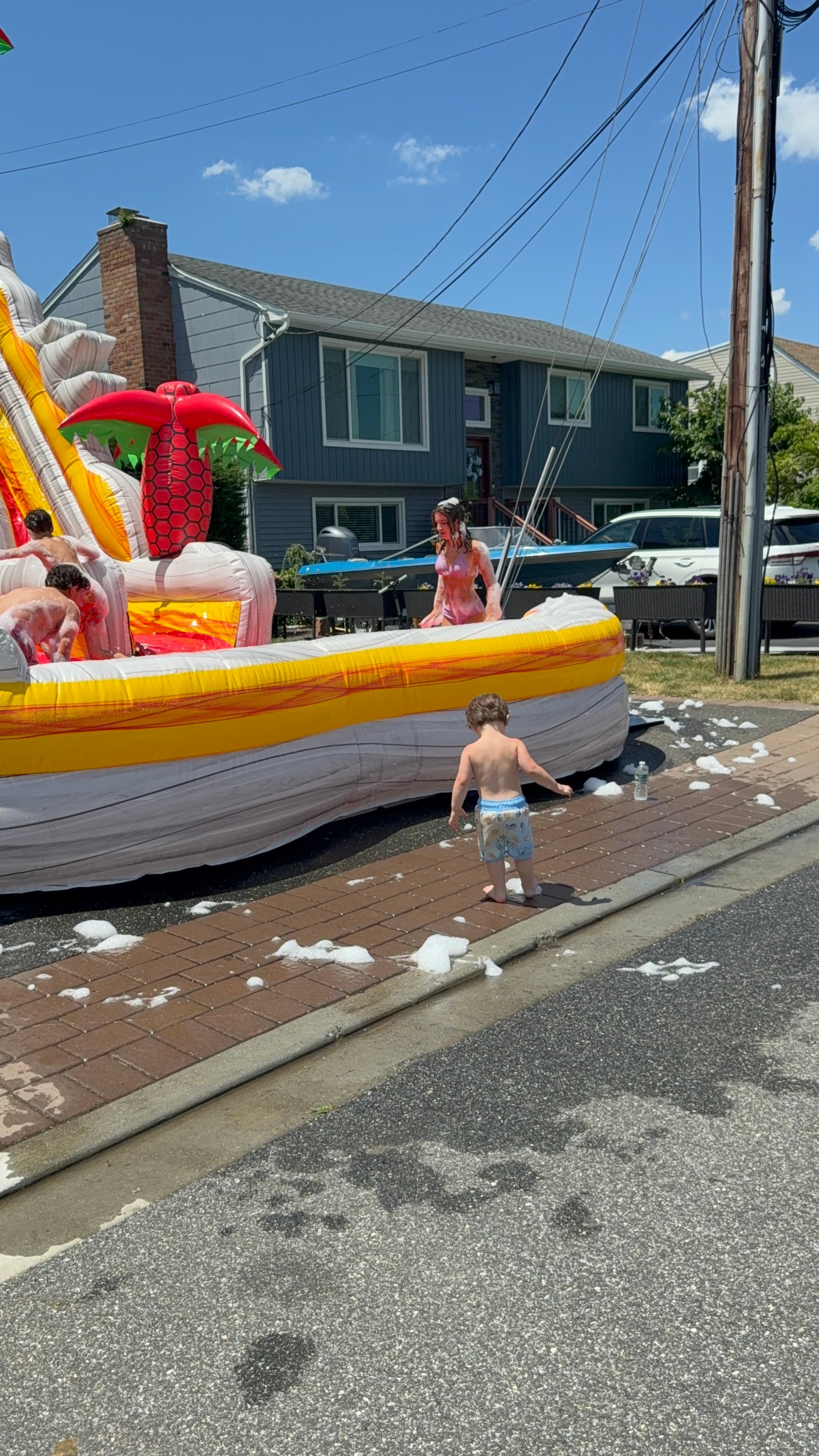 A Bounce LI rental set up at a real party