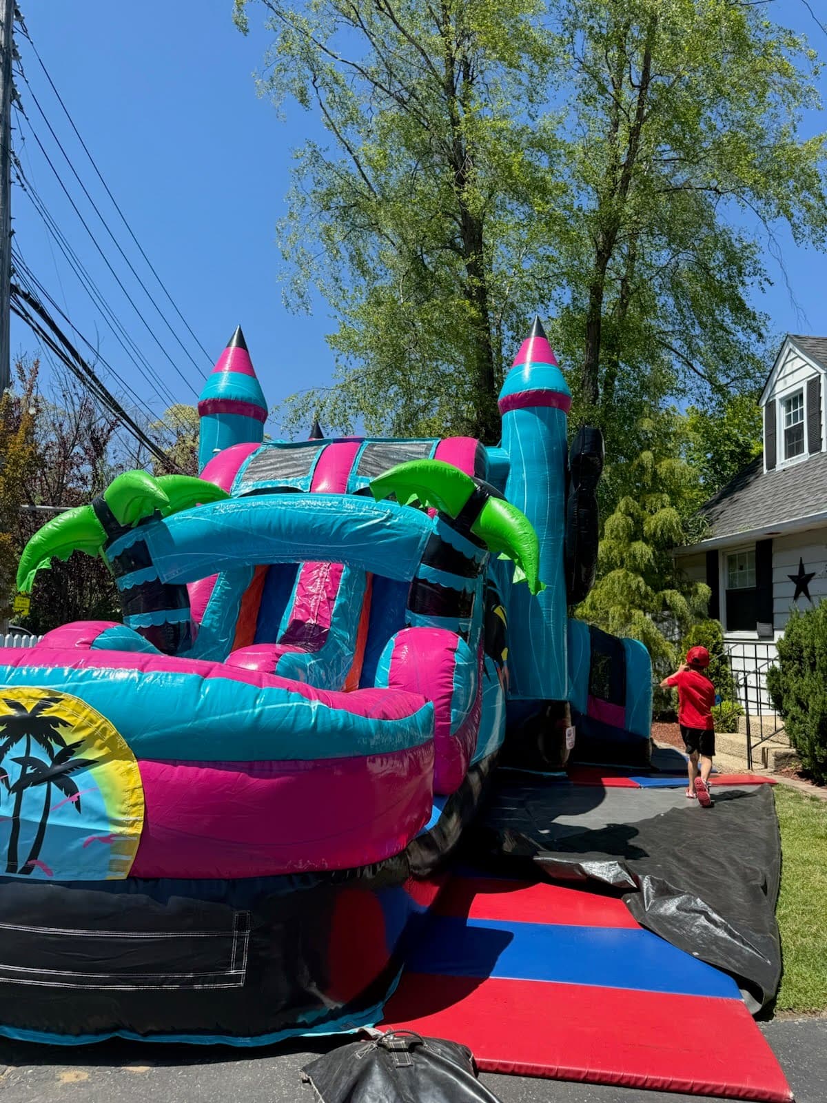 A Bounce LI rental set up at a real party
