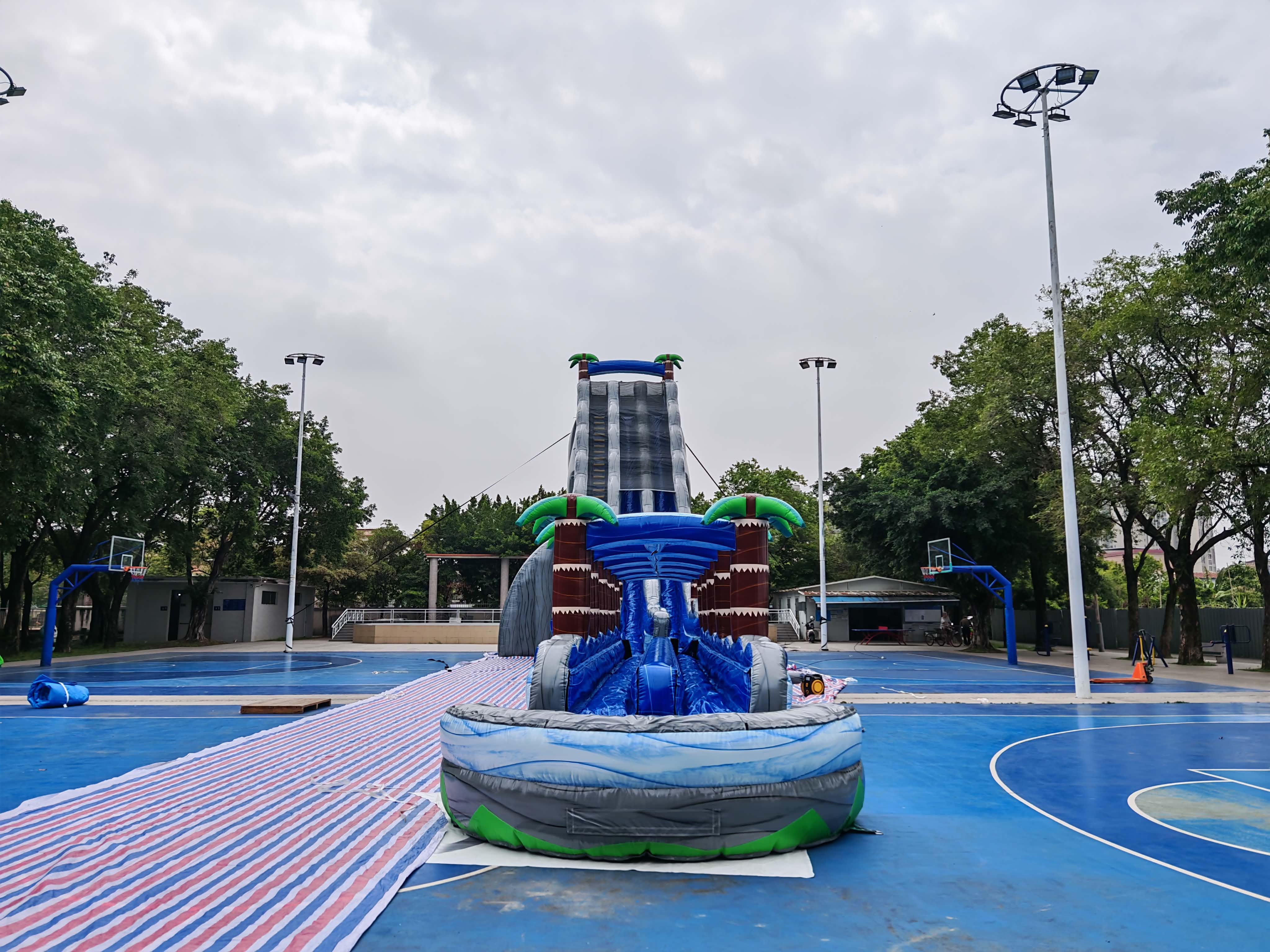 A Bounce LI rental set up at a real party